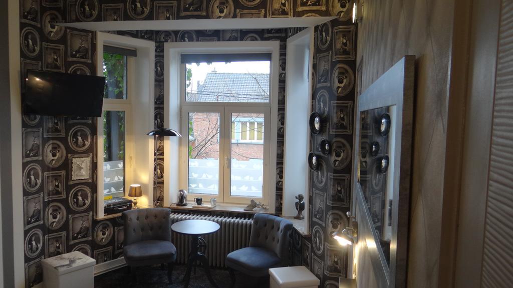 B&B Le Bonimenteur Charleroi Esterno foto
