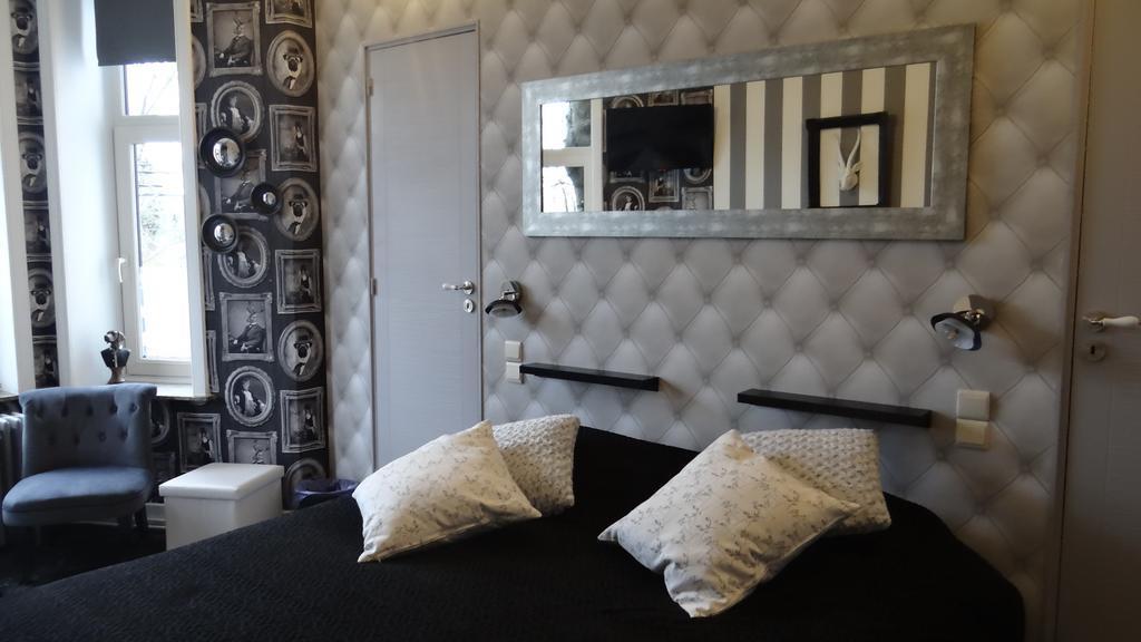 B&B Le Bonimenteur Charleroi Esterno foto