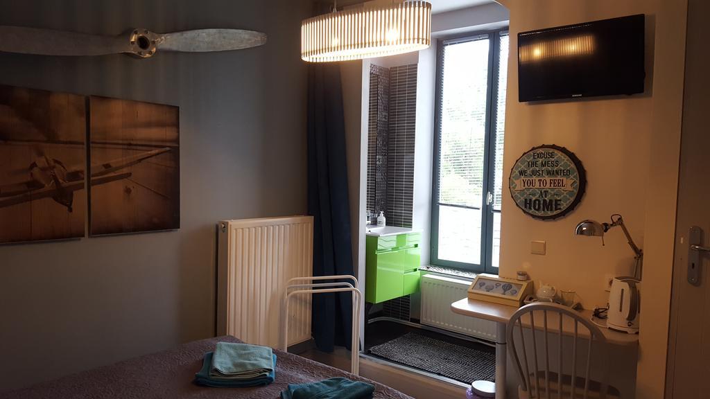 B&B Le Bonimenteur Charleroi Esterno foto