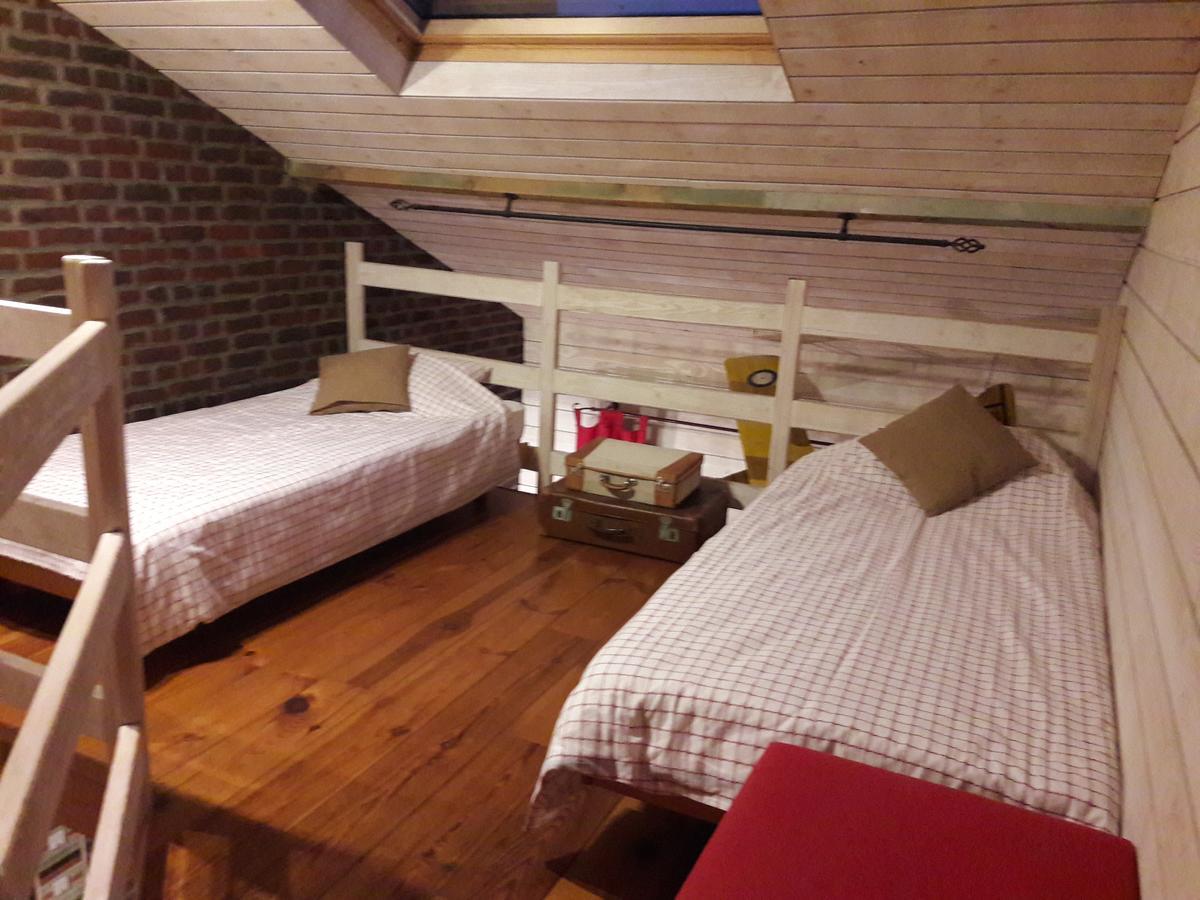B&B Le Bonimenteur Charleroi Esterno foto